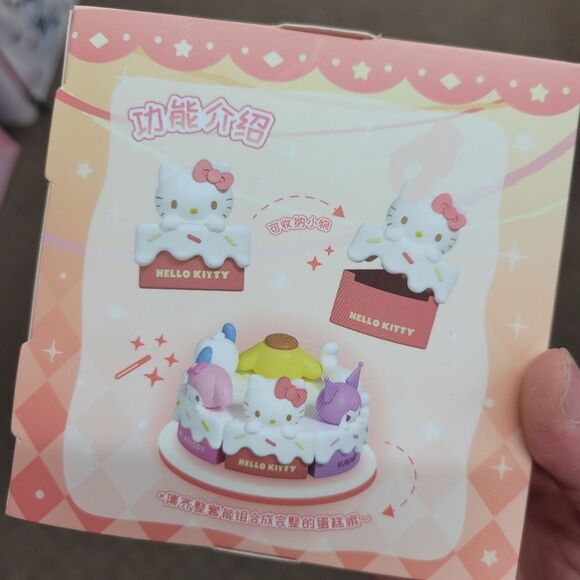 Brand New Sanrio Hello Kitty Cake Slice Figure Mini Storage - Picture 2 of 6